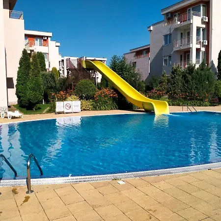 Sunny Warm Quite Studio 42m2 Aquapark Apartman