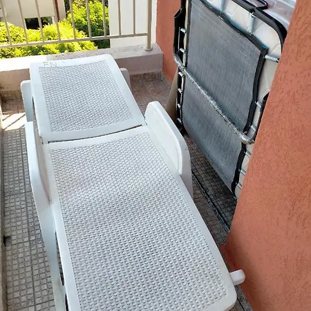 Sunny Warm Quite Studio 42m2 Aquapark Apartment *